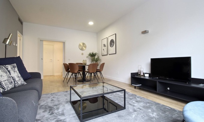 Adelfas Apartment | Incredible 3-bedroom apartment in Atocha