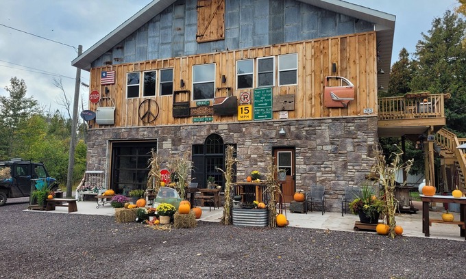 Copper Harbor Cabin | Incredible New Build ~ Awesome ATV Location ~ Game Room ~ Perfect Location!