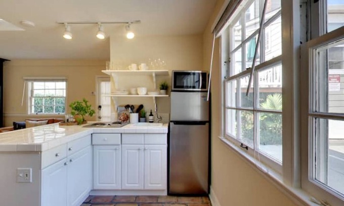 Downtown North Apartment | Incredible Newly Renovated Master Unit #11