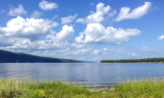 Willsboro House | Incredible View & Privacy From The Stone House