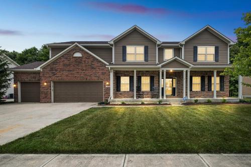 Westfield House | Incredibly Spacious Carmel Home with Fully Equipped Kitchen - 4700 Sq Ft! Sleeps 15! Pet Friendly! home