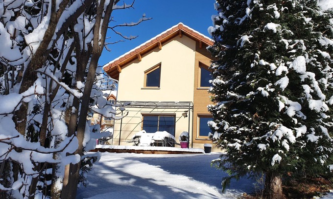 Saint-Michel-de-Chaillol House | Independent house very calm