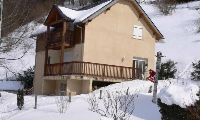 Cauterets Ski Chalet | independent chalet cauterets, 10 people with free shuttle to the cable cars