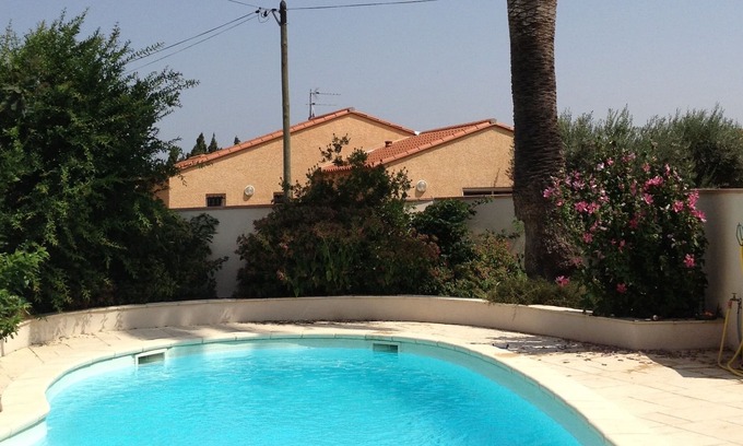 Villemolaque Apartment | Individual Housing 60 M2 20 Mn of Nine sea 1900s Building