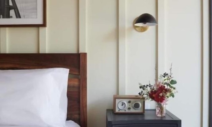 Kingston Cabin | Indulge in Home-Like Comfort! Pets Allowed, Near Hudson River Maritime Museum