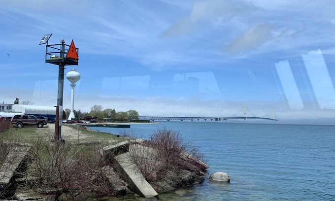 Indian River Cottage | Inland Waterway /Mullett Lake /Indian River /Cheboygan Mackinaw Island/Aloha