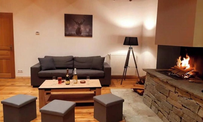 Aspres-sur-Buech House | Inn 'Gite Les Sabots De Venus' with Mountain View, Private Terrace and Wi-Fi