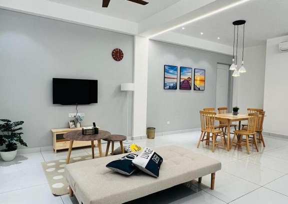 Teluk Intan House | Inn Homestay