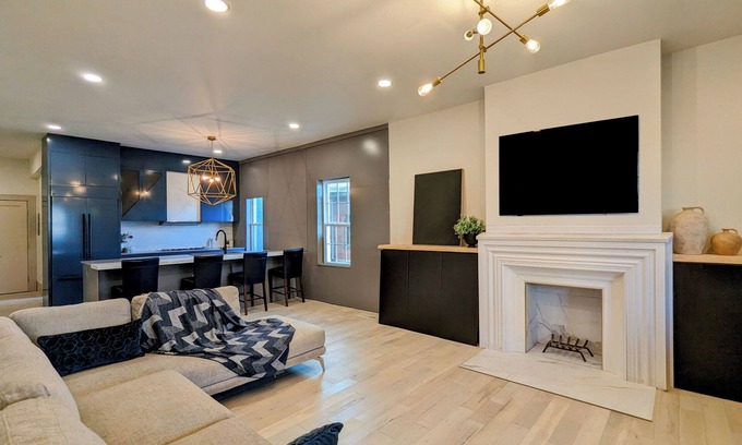 South Main Street Apartment | Inn on Main - Modern 1st Floor Apartment in the heart of Downtown Geneva
