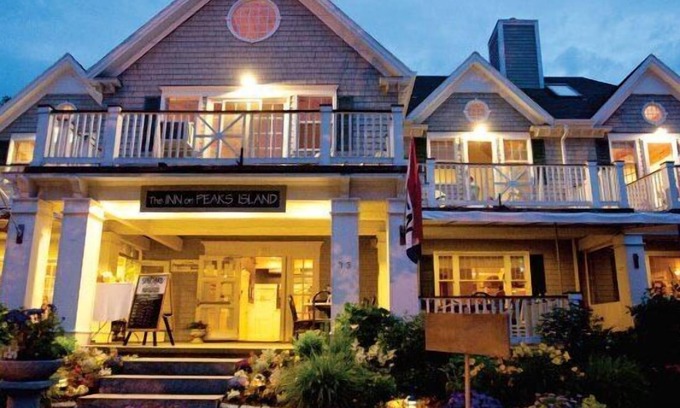 Peaks Island Hotel | Inn On Peaks Island