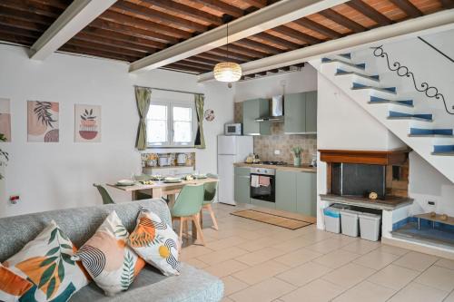 Pisa Apartment | Inn Pisa Rentals - Cozy flat by the airport