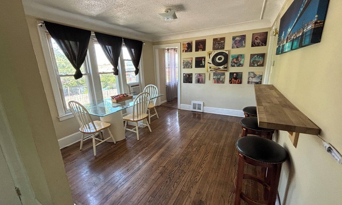 Detroit House | Inner City Detroit Duplex