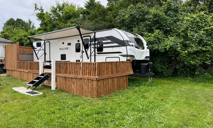 Innisfil House | Innisfil Adventure: Your Cozy Camper Van Getaway!