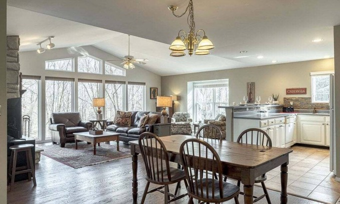 Innsbrook House | Innsbrook Woodland View Home