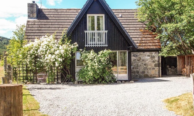 Kingussie House | Inshcraig