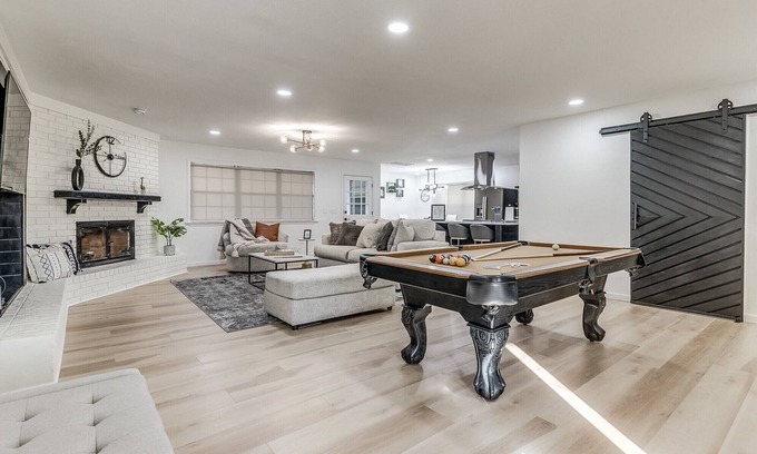 Oklahoma City House | Instaworthy Cozy House - near Lake Hefner, OKC