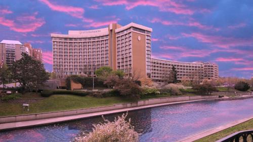 Country Club Plaza Area Hotel | InterContinental Kansas City at the Plaza by IHG