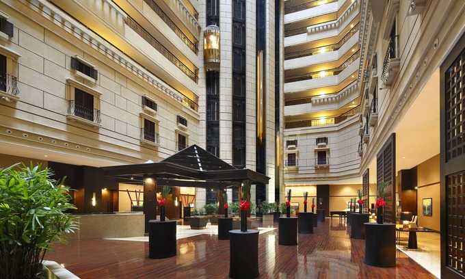 Downtown Shanghai Hotel | InterContinental Shanghai Pudong Hotel by IHG