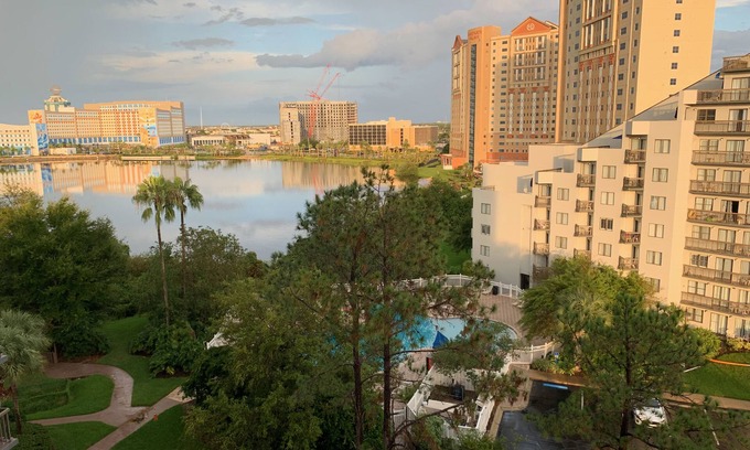 Southwest Orlando Apartment | International, International Dr, Convention Center