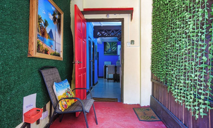 Bois d'Orange Apartment | Intimate Tropical Sanctuary - two bedrooms