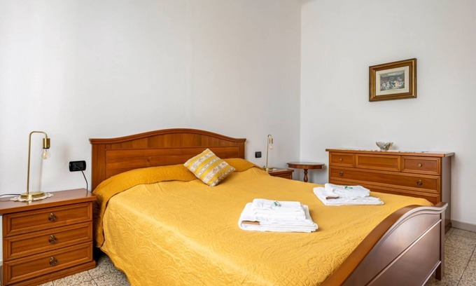 La Spezia Apartment | Into the Green! Da Passano Holiday Flat x5