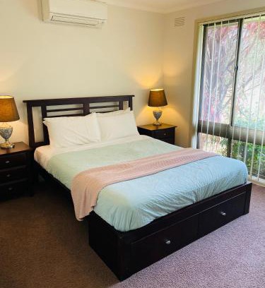 Apollo Bay House | Intrigue FREE WI-FI
