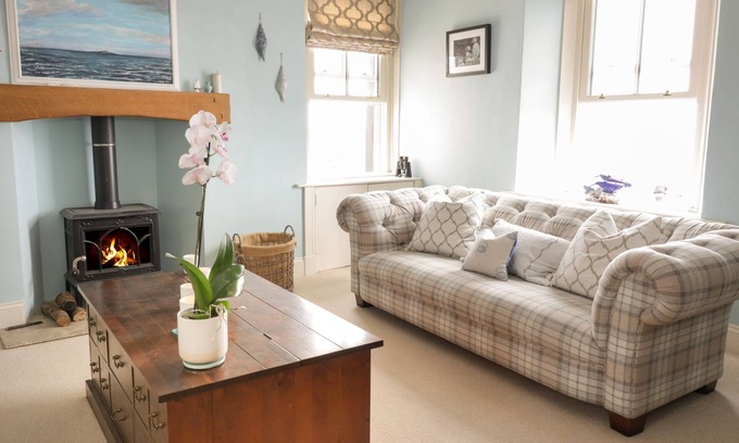 Pittenweem Cottage | INVERMAY, pet friendly, character holiday cottage in Pittenweem