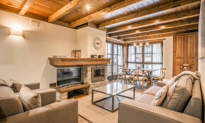 Baqueira Apartment | Invernalia; precioso apartamento a pie de pista en Val de Ruda 3dorm