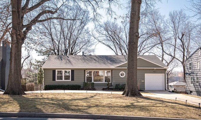 Roeland Park House | Inviting and Centrally Located Home in Kansas City
