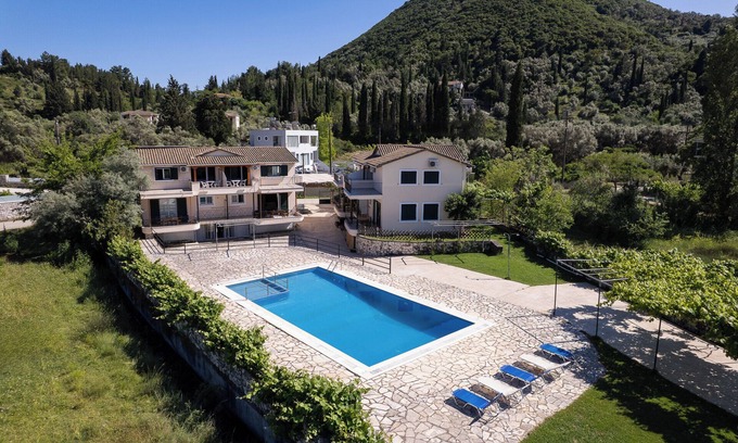 Nidri Apartment | Ionian Memories