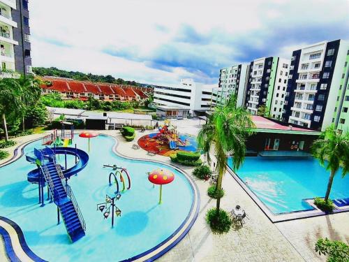 Kampung Kuala Pari Apartment | Ipoh Manhattan Waterpark Suite by City Home Empire MHB403