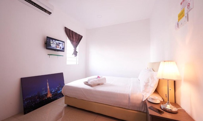 Kampung Puah Seberang Hotel | Ipoh Road Hotel