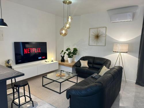 Baskoti Apartment | Iris apartment