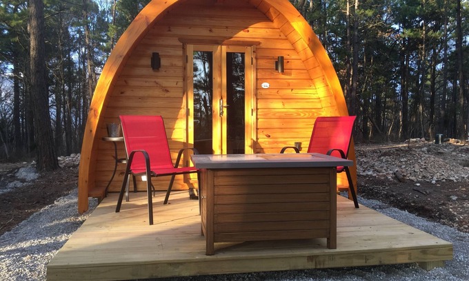 Eureka Springs Cottage | Iris Hill Glamping - " Ginny " pod 5th night FREE