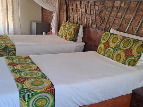 Victoria Falls Cabin | iroCK Lodge