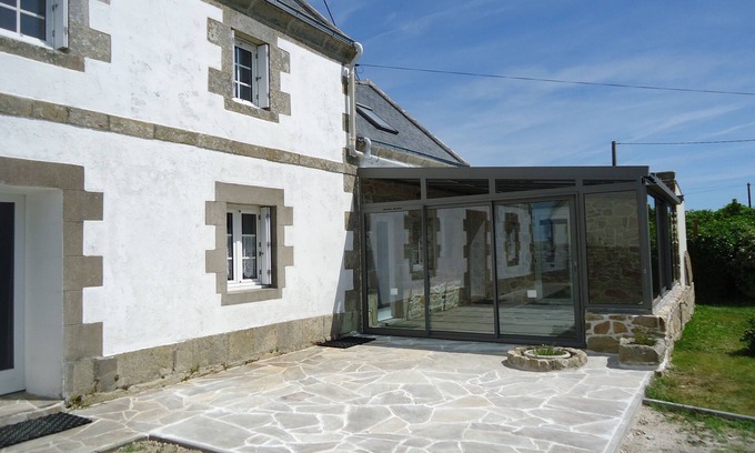 Plogoff House | IROISE: name of the sea bordering the coast of Finistère