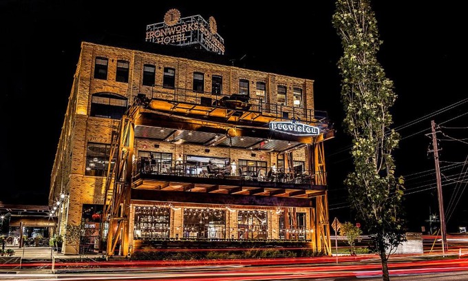 Indianapolis Hotel | Ironworks Hotel Indy