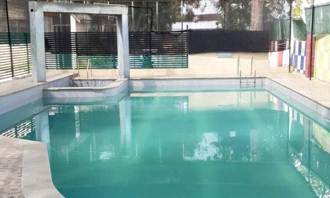 Shrirangapattana Hotel | iROOMZ Spot Valley