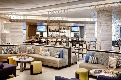 Irvine Business Complex Hotel | Irvine Marriott