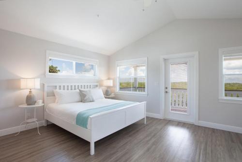 Islamorada Villa | Isla Key Kiwi - Waterfront Boutique Resort, Island Paradise, Prime Location