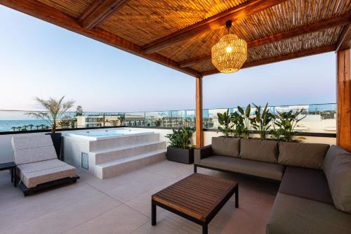 Adelianos Kampos Apartment | Isla Luxury Apartments - Private Rooftop with Hot tub - 100m from Beach