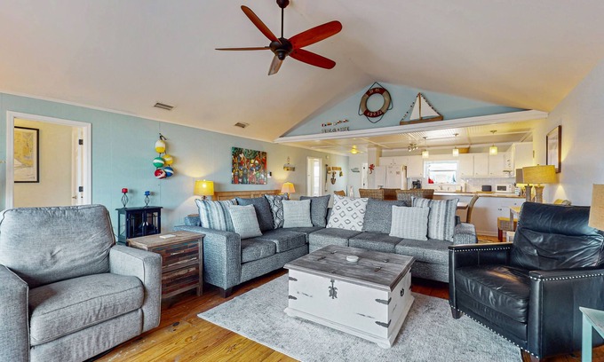 Silver Cay House | Island Gem on the Water W/Private Dock, Large Deck, Gas Grill & WiFi - Dogs OK