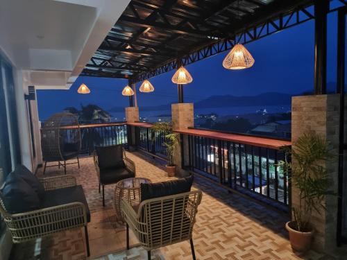 Coron Town Proper Bed & Breakfast | ISLANDERS INN - CORON