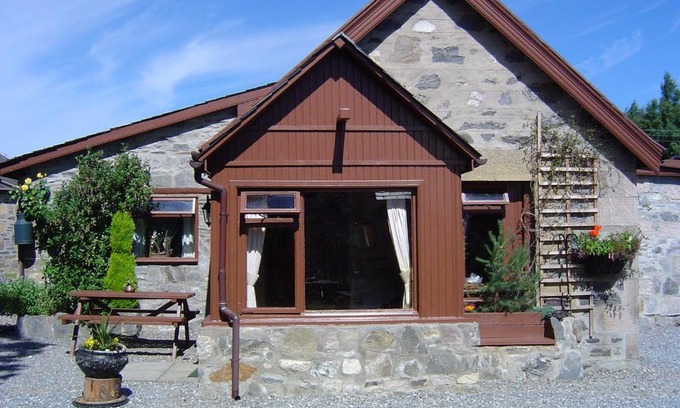 Kingussie House | Islay Cottage, Meadowside, Kincraig, near Kingussie