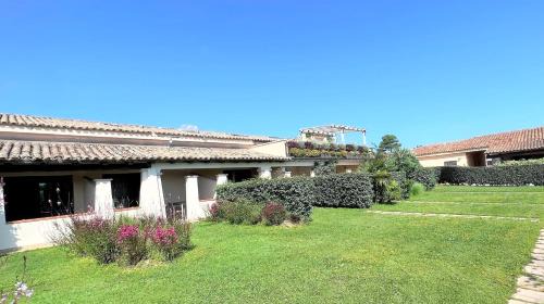 San Teodoro City Centre Apartment | ISS Travel, San Teodoro 1 - 100 m from Cala d'Ambra Beach