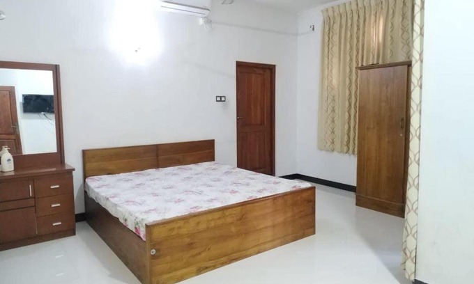 Kandy Apartment | Issadeen Riyas