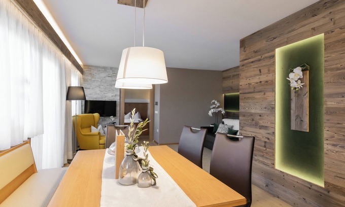 Appiano Sulla Strada del Vino Apartment | Holiday Apartment "Apartment Wieser 3" with Mountain View, Heated Pool & Wi-Fi