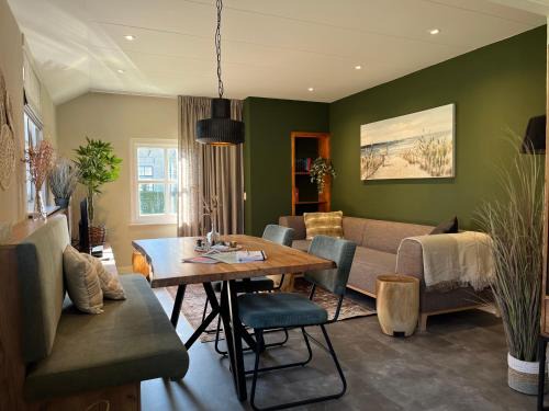 Baaiduinen Apartment | It Gasthûs