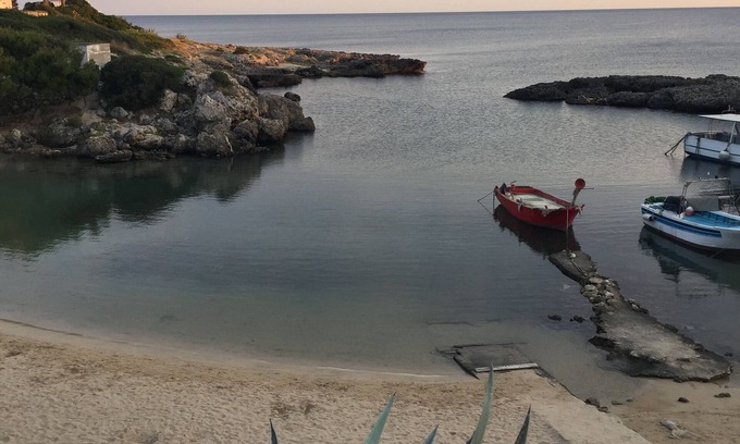 Monti D'arena-Bosco Caggione Bed & Breakfast | The Conchiglia is located in front of the “Baia del Pescatore” Leporanonnn