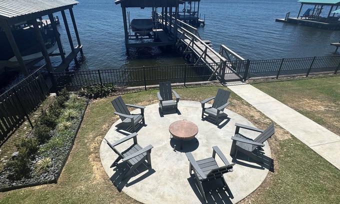 Jarreau House | It's About River Time, a 3BR/3BA house on False River, fenced yard & large pier!